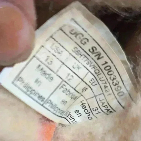 Ugg slippers - Picture 5 of 5